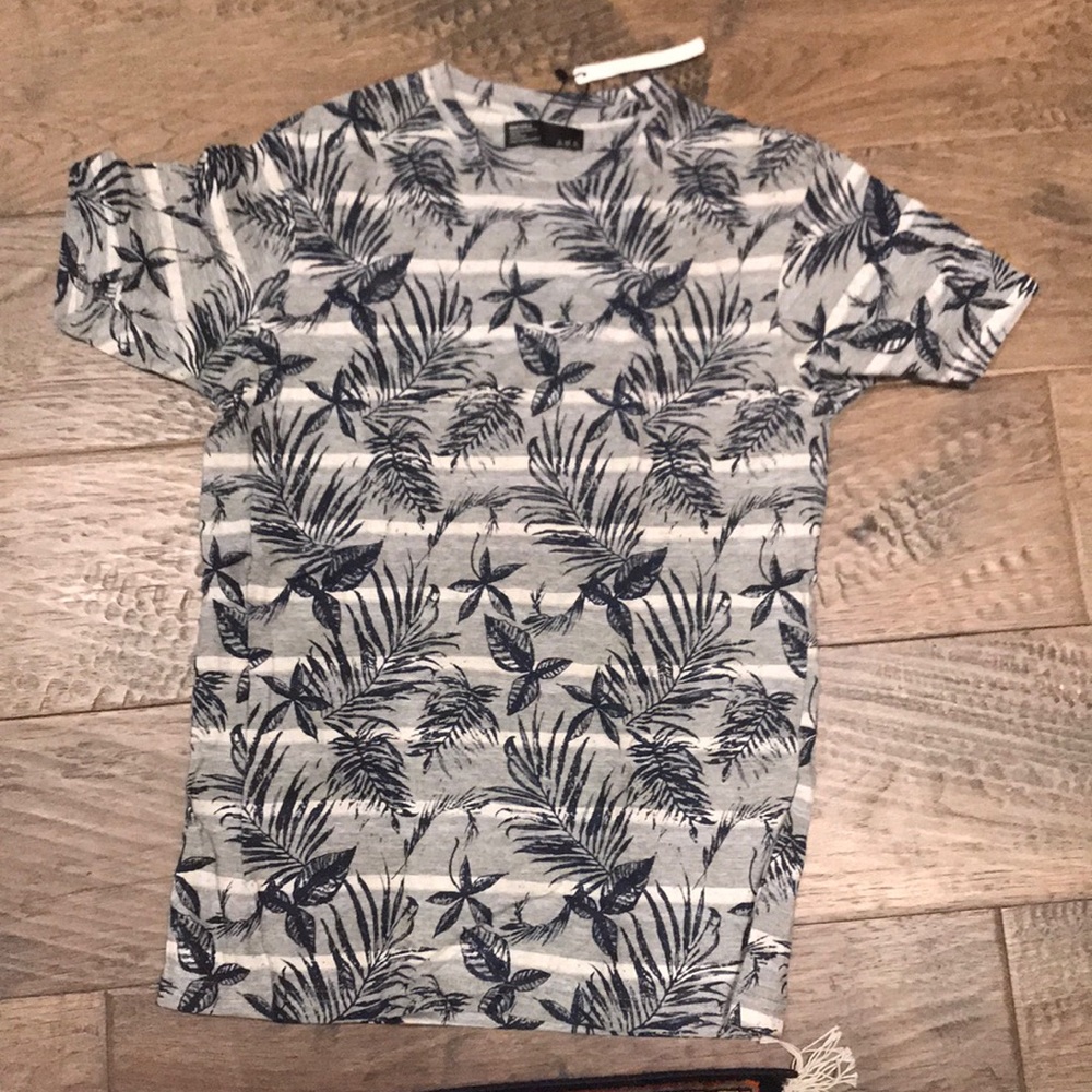 Bershka navy leaf grey and cream t-shirt
